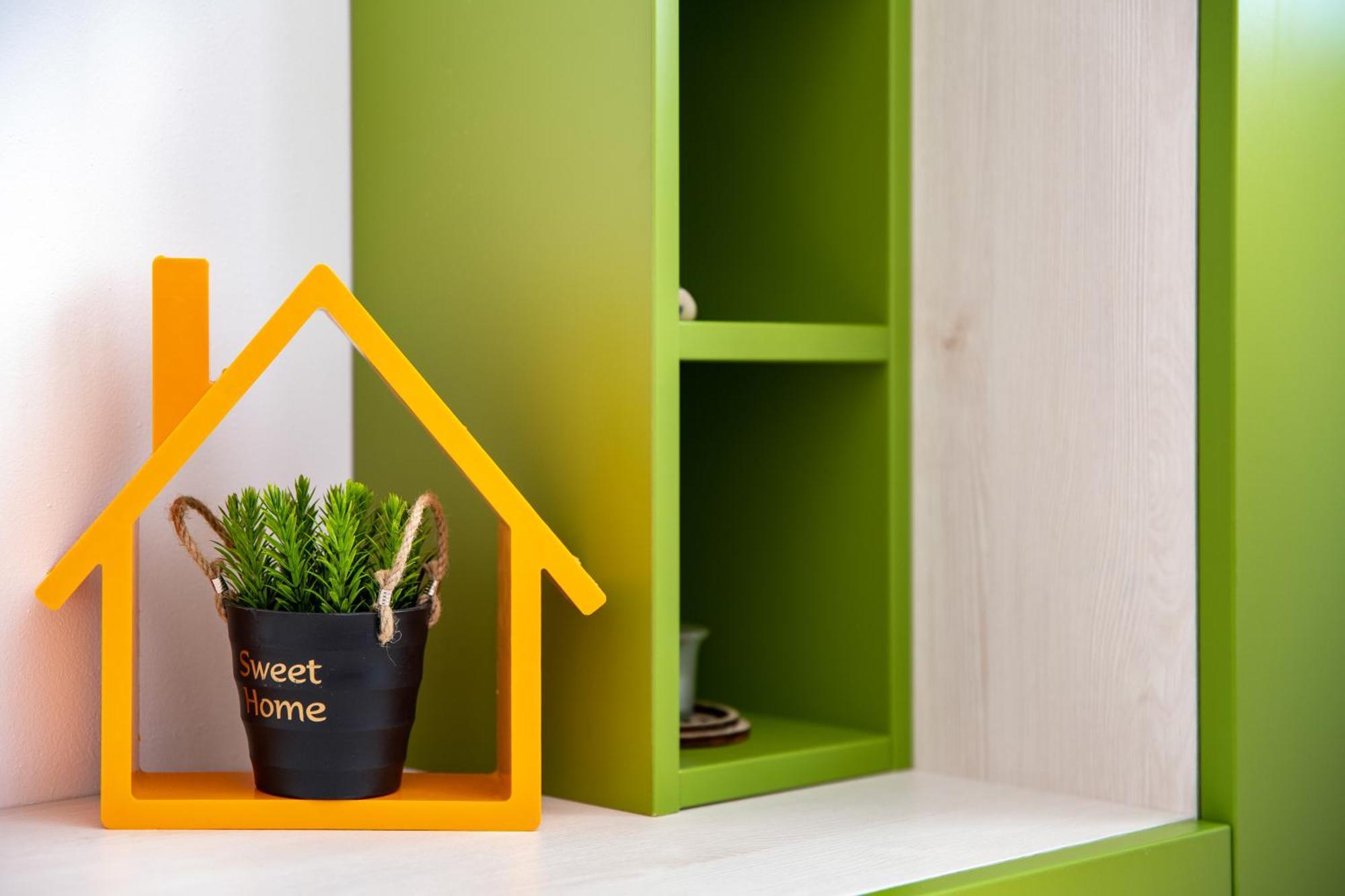 Springhome - Cozy Apartment With Balcony & Parking Braşov Exteriör bild